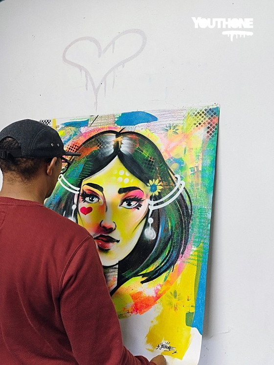 Image 1 of YOUTHONE - Irene, Diosa de la Paz - Lienzo del artista