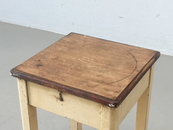 Vintage kruk met opbergruimte, circa jaren 1940/50. – Bijzettafels, Wood (photo 3 of 13)