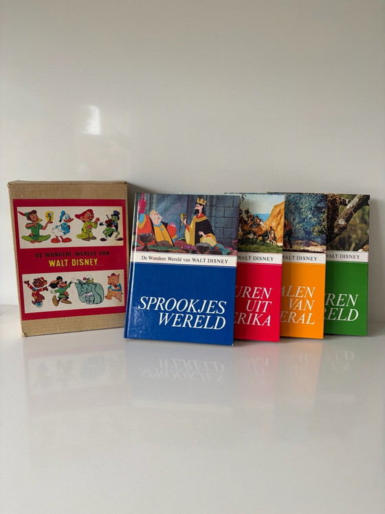 Classic Walt Disney 4-piece book set – Coffee table books, Paper (photo 7 of 15)