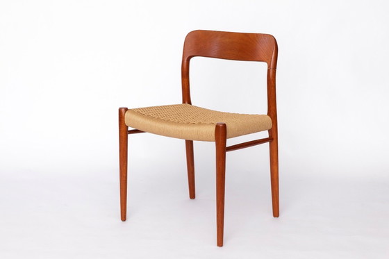 Image 1 of Sedia Niels Otto Møller, modello 75 (anni '50) – con riparazione – design danese vintage di metà secolo con nuova seduta in 
