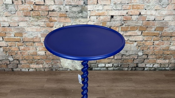 Polspotten Twister - blue | Studio Polspotten – Side tables, Metal (photo 6 of 7)