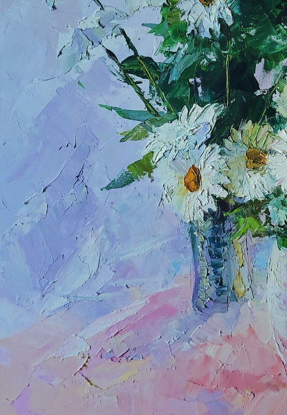 Image 1 of Pintura al óleo original: Bodegón de flores, ramo de margaritas y rosas.