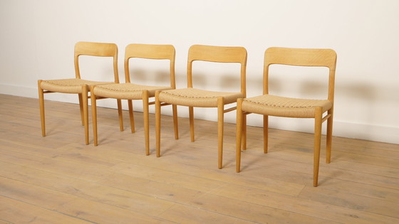 Image 1 of 4 sedie da pranzo vintage | Niels Otto Møller | Modello 75 | Rovere