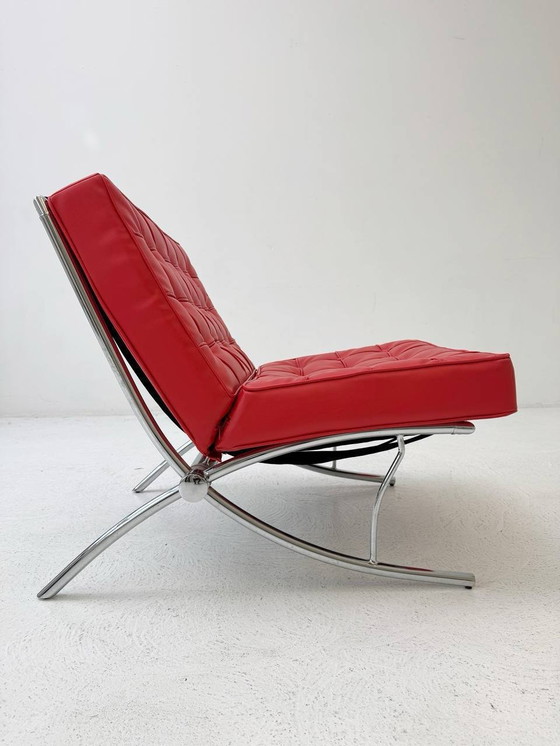 Image 1 of Rode fauteuil