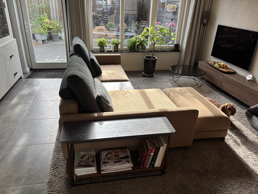 Sofá, mesas y mesa redonda de cristal Rolf Benz