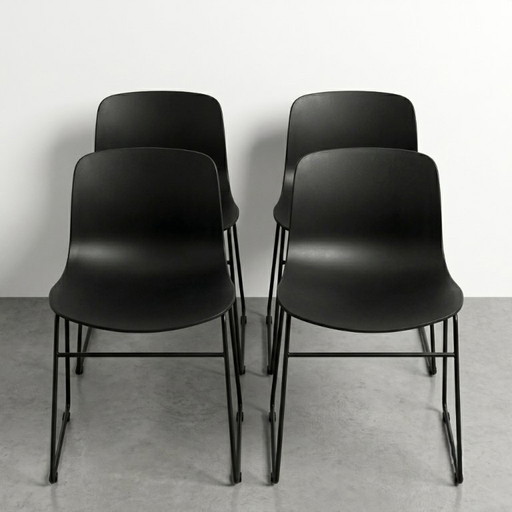 Set van 4 About A Chair AAC08 stoelen, ontworpen door Hee Welling voor HAY in Denemarken.