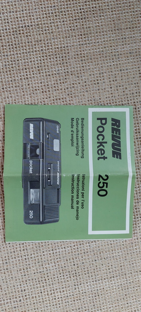 Image 1 of Cámara Revue Pocket 250, década de 1970