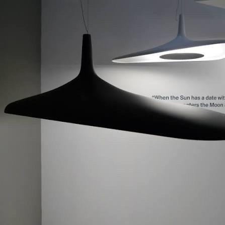 Image 1 of Twee luceplan soleil noir lampen - wit en zwart