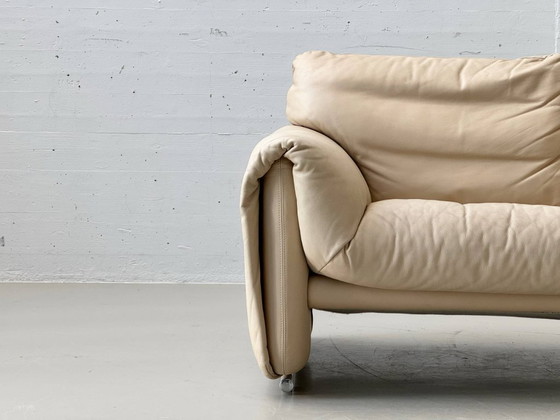 Image 1 of Vintage beige leren tweezitsbank, Zwitserland, jaren 80