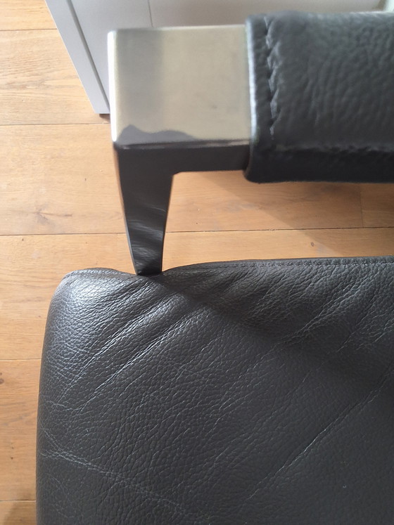 Image 1 of Fauteuil en cuir intérieur