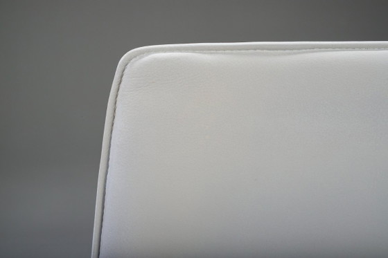 Image 1 of Gio Esszimmerstühle aus ecrufarbenem Leder von Walter Knoll, Deutschland, 2000er Jahre, 8er-Set