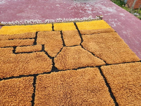 Image 1 of Handcrafted Beni Ouarain Moroccan Rug 220x212cm – Premium Wool Berber Carpet – Amber & Black Abstract Geometric Design