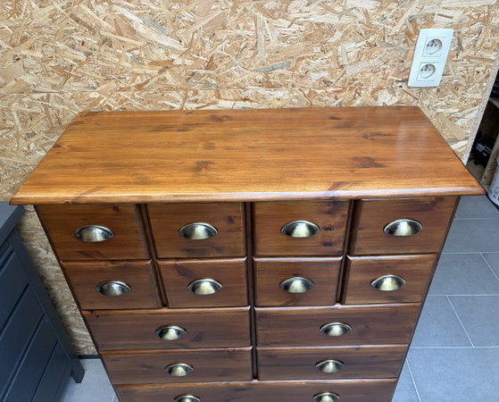 Magnifique armoire d'apothicaire en pin / commode – Wood (photo 2 of 6)