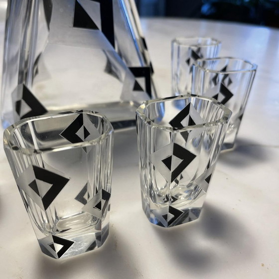 Servizio da Liquore Cubista Art Déco in Cristallo di Karl Palda, anni '30, Set di 8 – Bicchieri e caraffe (photo 3 of 17)