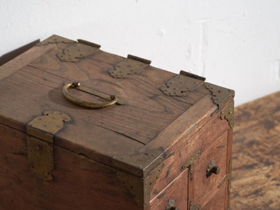 Antique Japanese Storage Box with Drawers and Hinged Lid – Early Showa Period (c.1928) – Storage cabinet (photo 12 of 40)