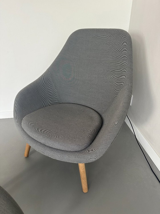 Image 1 of Hay About a Lounge Chair AAL82 con cojín y otomana