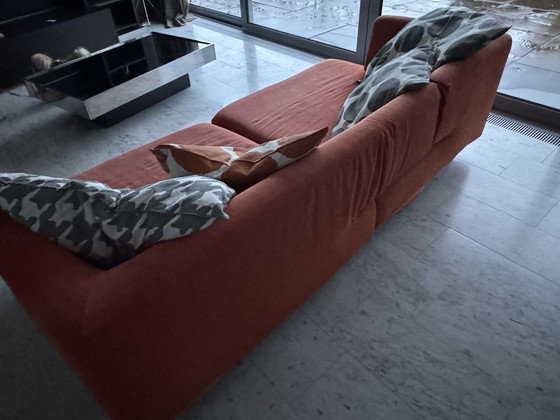 Image 1 of Divano di design arancione Edra con cuscini