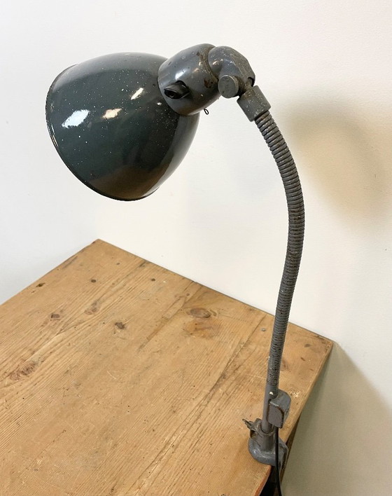Image 1 of Lampada da scrivania a collo di cigno in smalto grigio industriale di Siemens, anni '50