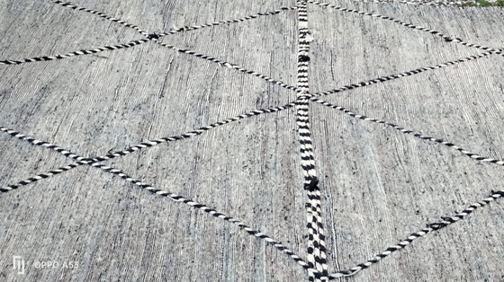 Image 1 of Handgeknoopt Berber kleed wol 279x186cm