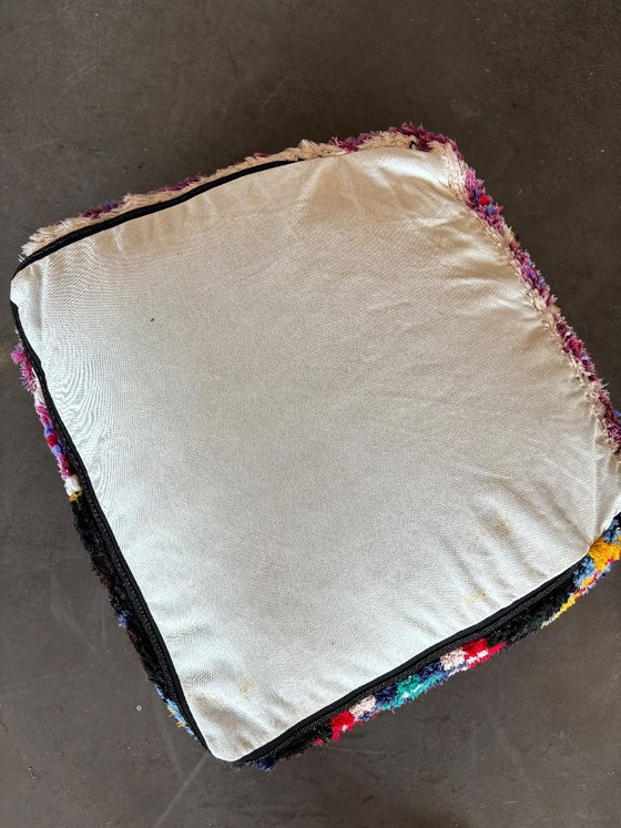Vintage Marokkaanse Boucherouite Vloerkleed Poef – 70 × 70 × 40 cm – Kussentjes, Textile, Wool (photo 4 of 8)