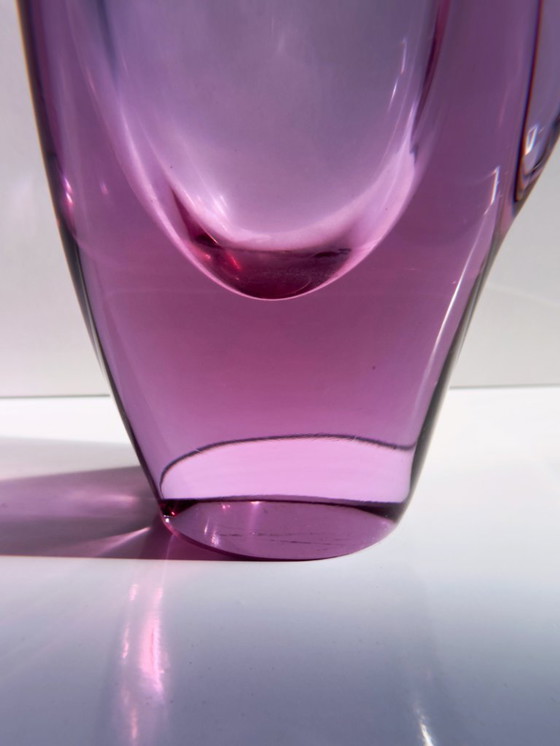 Image 1 of Vintage Vase Böhmen Alexandrit Glas Miroslav Klinger Neodym Zelezny Brod ZBS Železnobrodské sklárny Flieder Rosa Hellblau