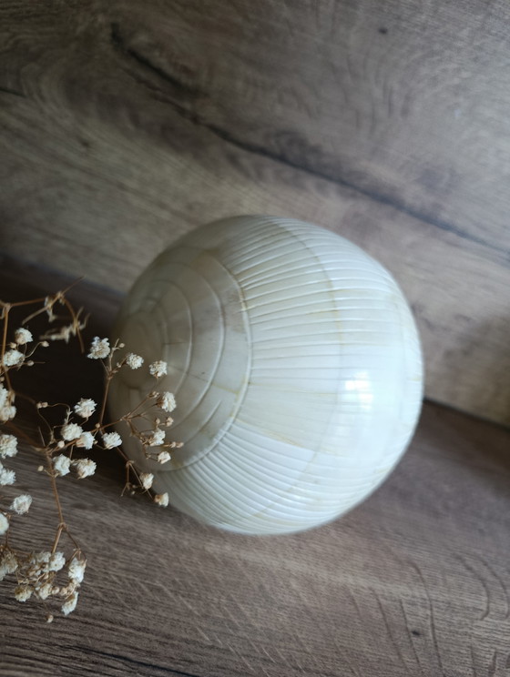 Image 1 of decoratieve bal van been, vintage