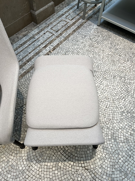 Image 1 of HAY O2 Loungestoel + Ottoman in zachtgrijs