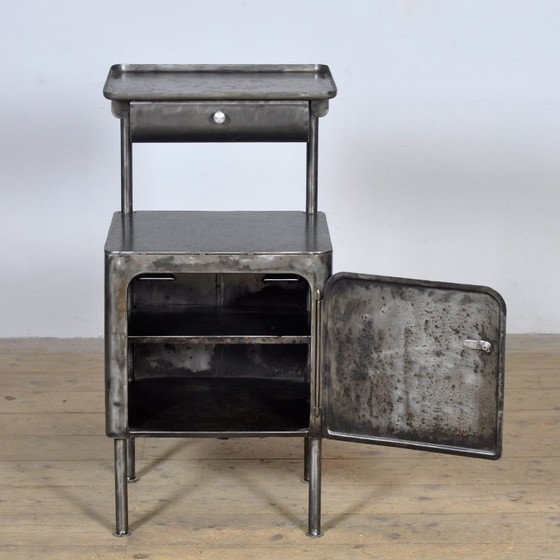 Image 1 of Comodino in ferro, circa 1950