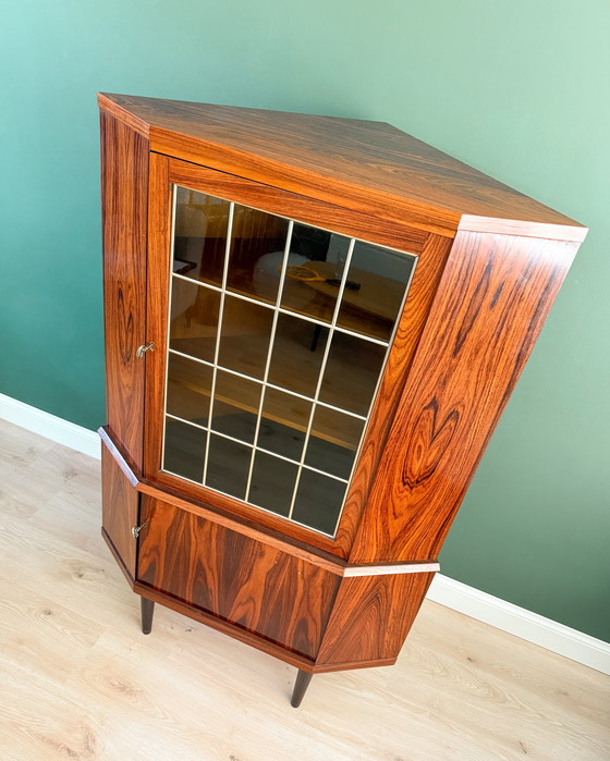 Image 1 of Vintage Deense palissander hoekkast