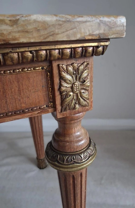 Mesita auxiliar antigua estilo Luis XVI con tablero de mármol brocado – Mesa auxiliar vintage de madera dorada