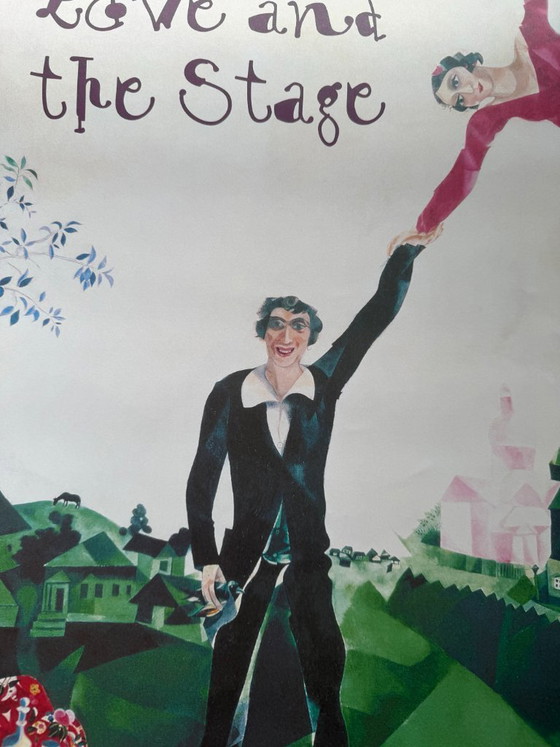 Image 1 of Marc Chagall, Paseo, 1917-18, Copyright Adagp, París y Dacs, Londres 2023, Impreso en el Reino Unido