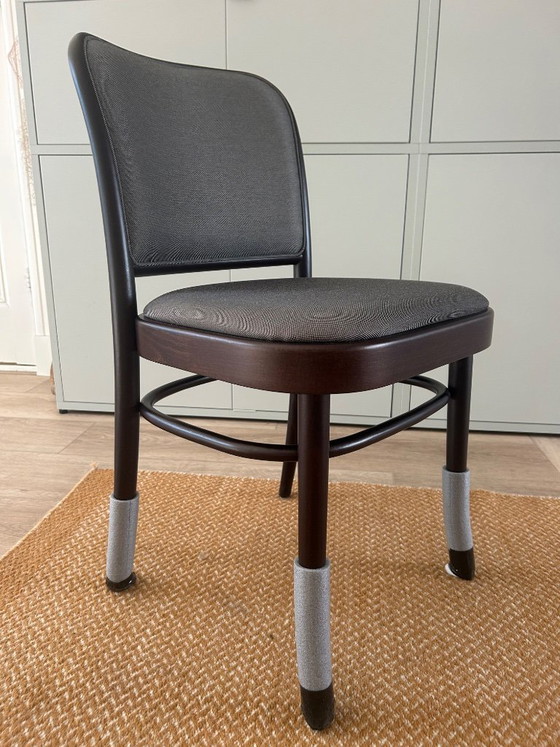 Image 1 of Silla de comedor Ton 811