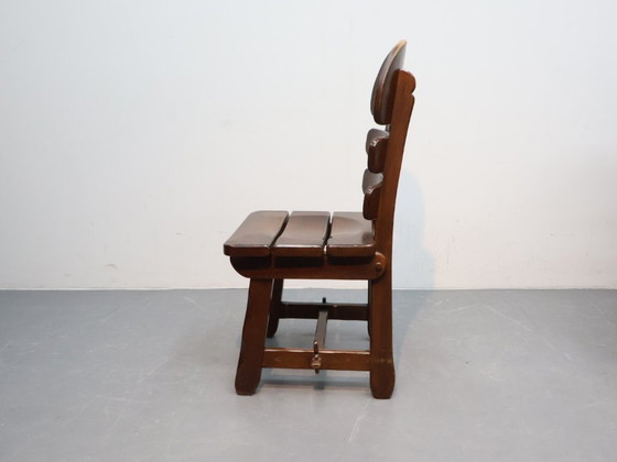 Image 1 of Brutalist fishbobe chairs set van 4 massief eikenhout