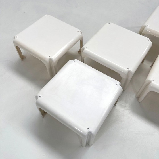Set of 5 Elena Stacking Tables by Vico Magistretti for Artemide, 1970s – Side tables, Plastic (photo 5 of 9)