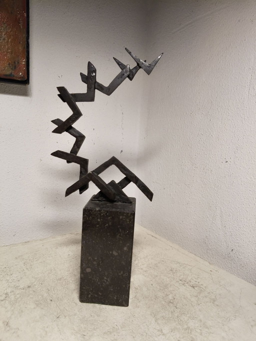 Brutalist brons sculptuur Jaap Hartman Myron BV graniet 25cm