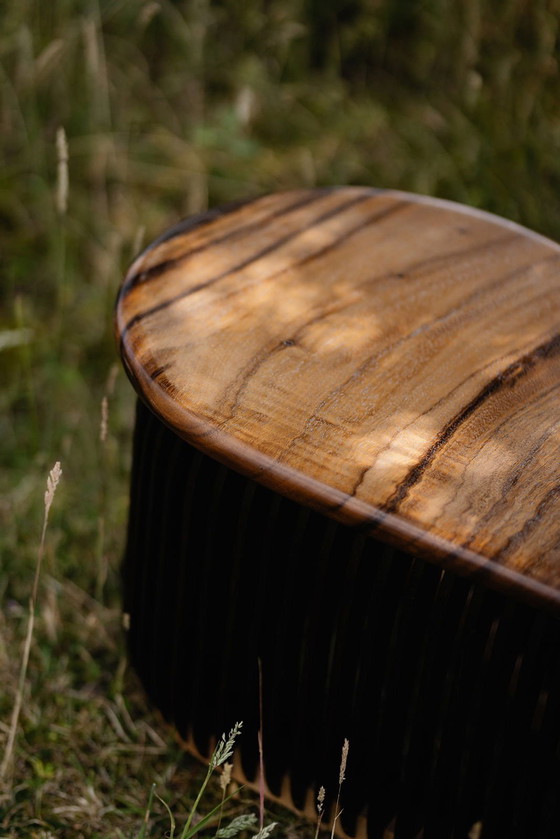 Image 1 of Table d'appoint Moonsword