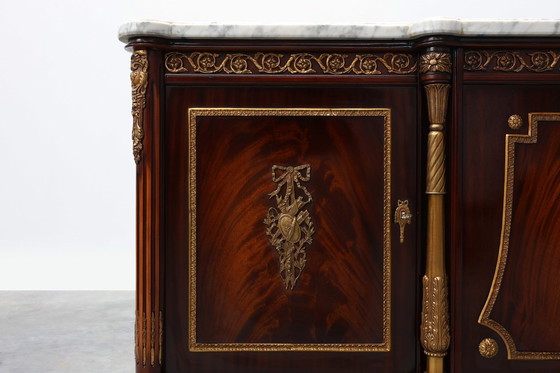 Image 1 of Hoogwaardige 20e-eeuwse mahonie buffetkast in Lodewijk XVI-stijl, E.P. Ehalt, Frankrijk