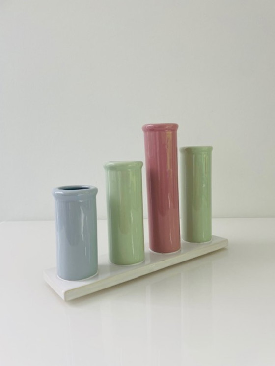 Image 1 of Keramieken buisvaas met pasteltinten – speels en stijlvol design