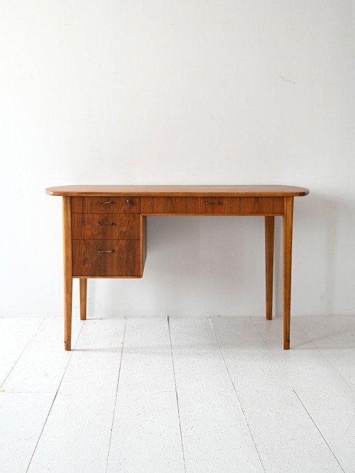 Scrivania scandinava degli anni 1950/60 in frassino e noce