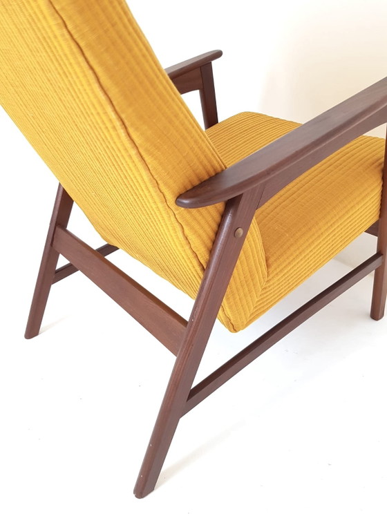 Vintage Deense Fauteuil Nieuw Gestoffeerd Kvadrat Febrik – Polyester, Wood (photo 6 of 11)
