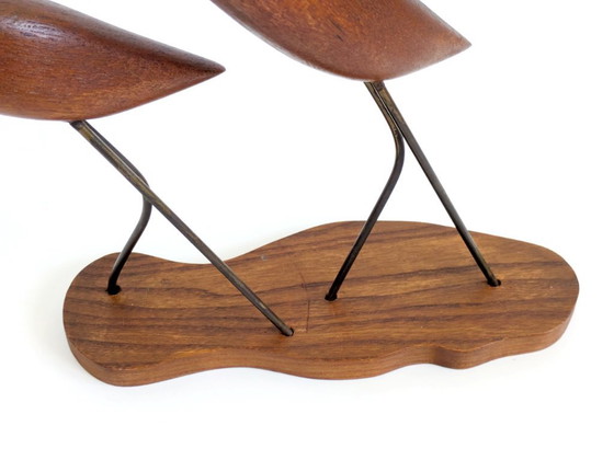 Image 1 of Teakhouten kraanvogelsculpturen uit het midden van de 20e eeuw, Deense modernistische houten vogels op een sokkel, decoratie uit