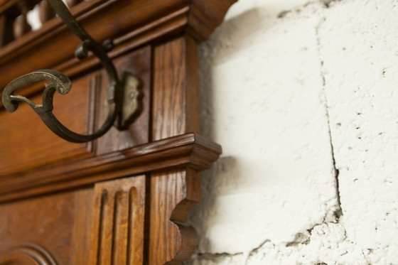 Image 1 of Vestiaire Napoléon III en noyer fin 19e, 3 miroirs, marbre