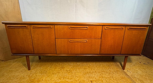 Credenza Vintage Meredew in Teak | Anni '60 | Design Britannico Mid-Century. Una Credenza Vintage in Teak (photo 2 of 9)