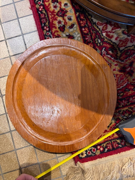 Image 1 of Vintage hand-carved wooden side table / plant table – Foldable