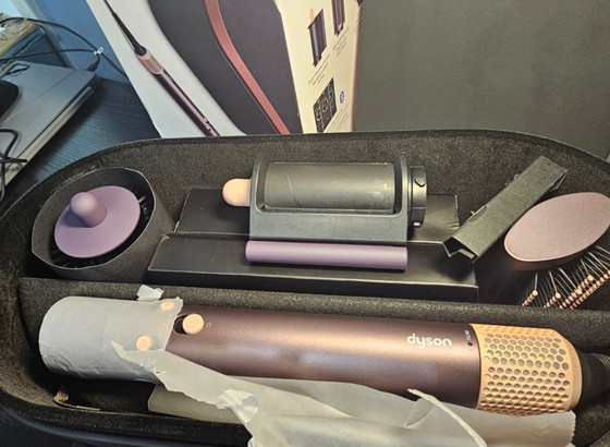 Image 1 of Dyson Airwrap Multi-styler & föhn Straight+Wavy - Jasper Plum - Beperkt