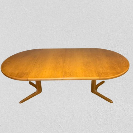 Image 1 of Table ronde/ovale de Van den Berghe-Pauvers