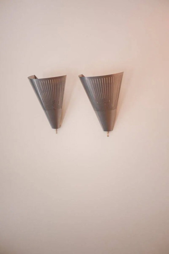 Image 1 of Appliques murales modernistes Klyka du milieu du siècle par Ikea, Suède, 1987, lot de 2.