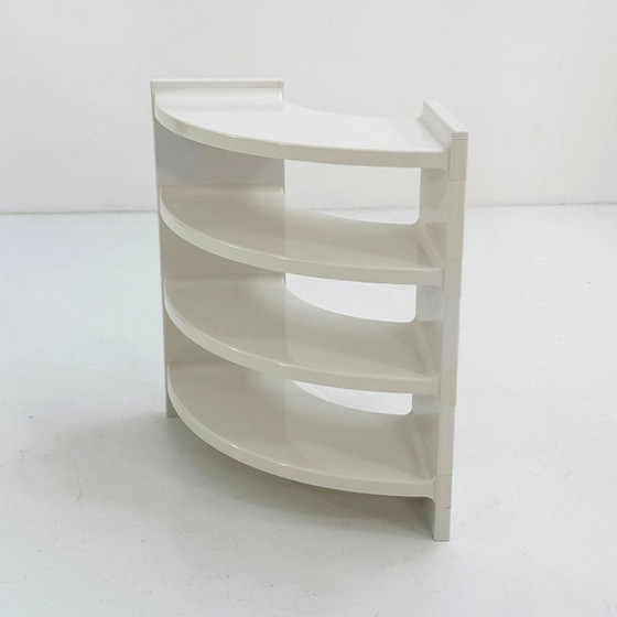 Image 1 of Estantería de esquina diseñada por Olaf Von Bohr para Flair, década de 1970.