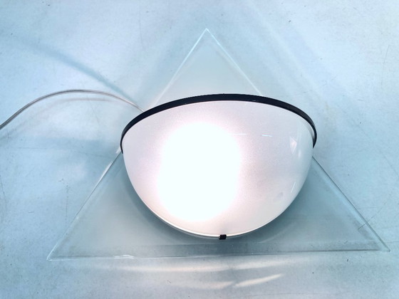 Image 1 of 2 Lampade da parete in vetro Lamperti Illo Design Alberto Podesta anni '80 Postmoderno