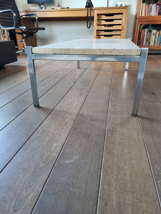 Image 1 of Table basse en travertin et chrome des années 70